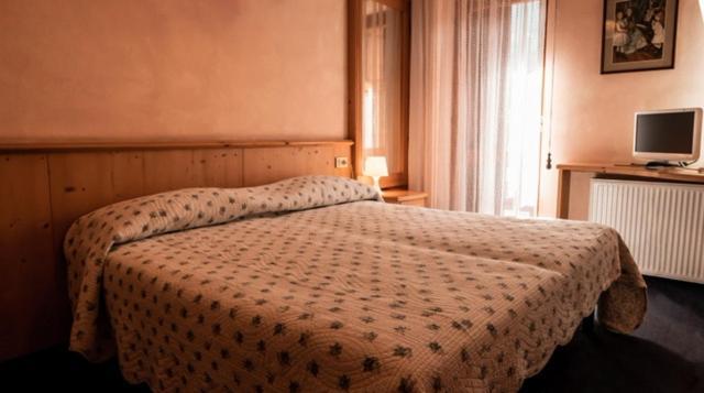 Hotel Primiero เฟียรา ดี พรีเมียโร ภายนอก รูปภาพ