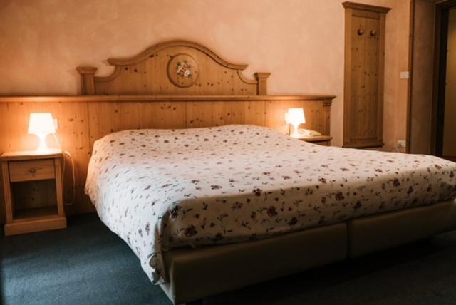 Hotel Primiero เฟียรา ดี พรีเมียโร ภายนอก รูปภาพ