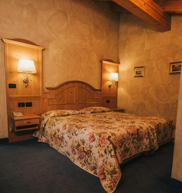 Hotel Primiero เฟียรา ดี พรีเมียโร ภายนอก รูปภาพ